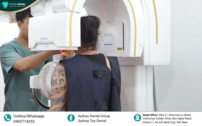A 3D CT Cone Beam scan provides detailed data on bone density and anatomical structures.