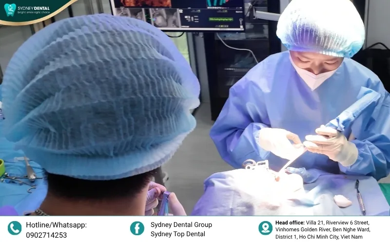 3D CT Cone Beam imaging is essential for accurate diagnosis and implant planning.